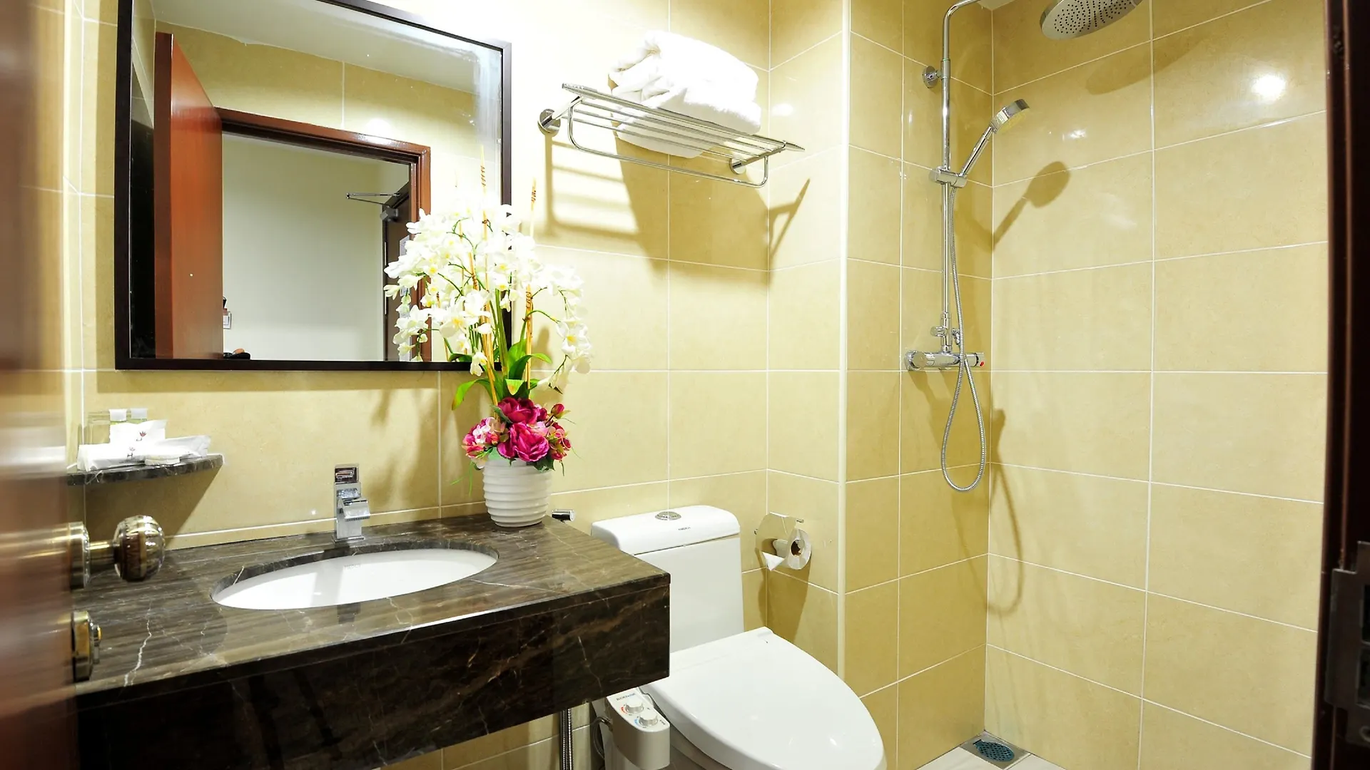 Hallmark Regency Hotel - Johor Bahru